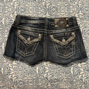 Miss Me denim shorts size 24